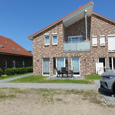 Ferienwohnung Seestern Im Haus-Neuharlingersiel Exterior foto